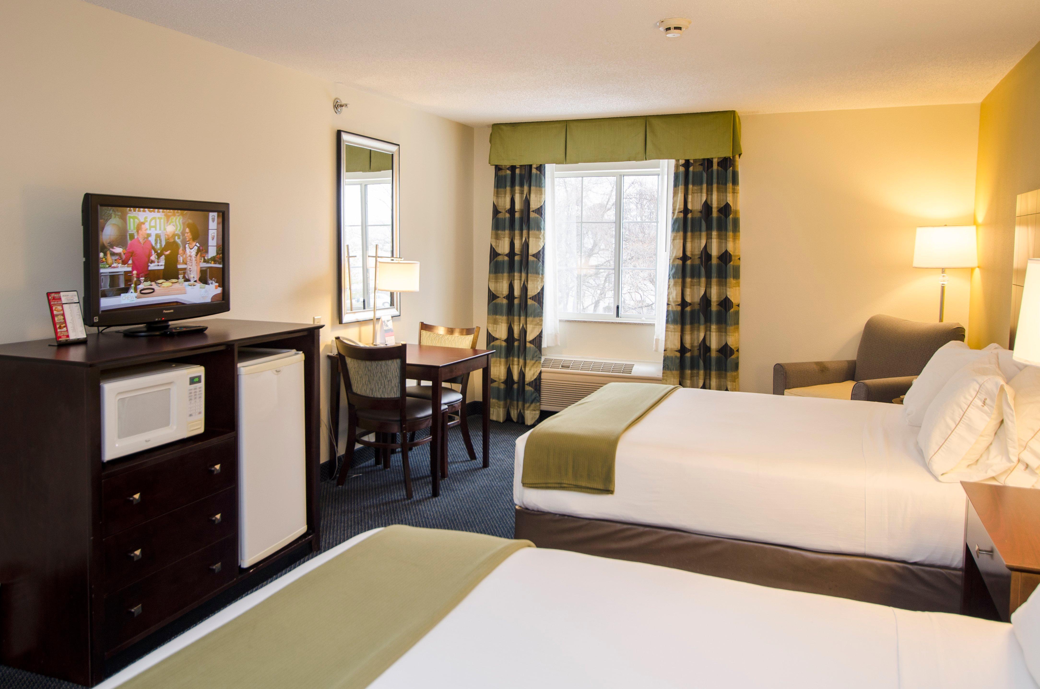 Holiday Inn Express Hotel & Suites-Saint Joseph By Ihg Exterior foto