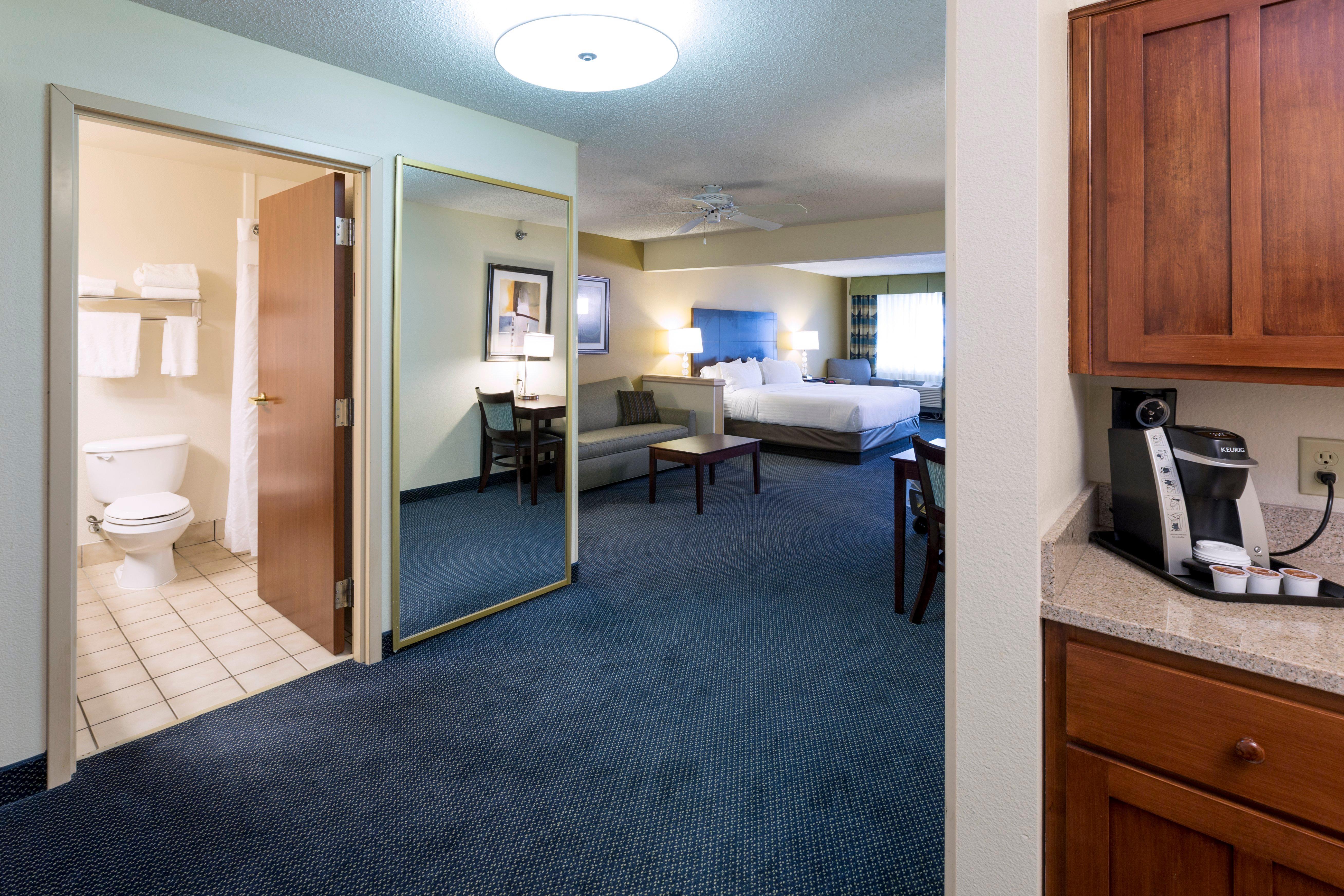 Holiday Inn Express Hotel & Suites-Saint Joseph, An Ihg Hotel Exterior foto