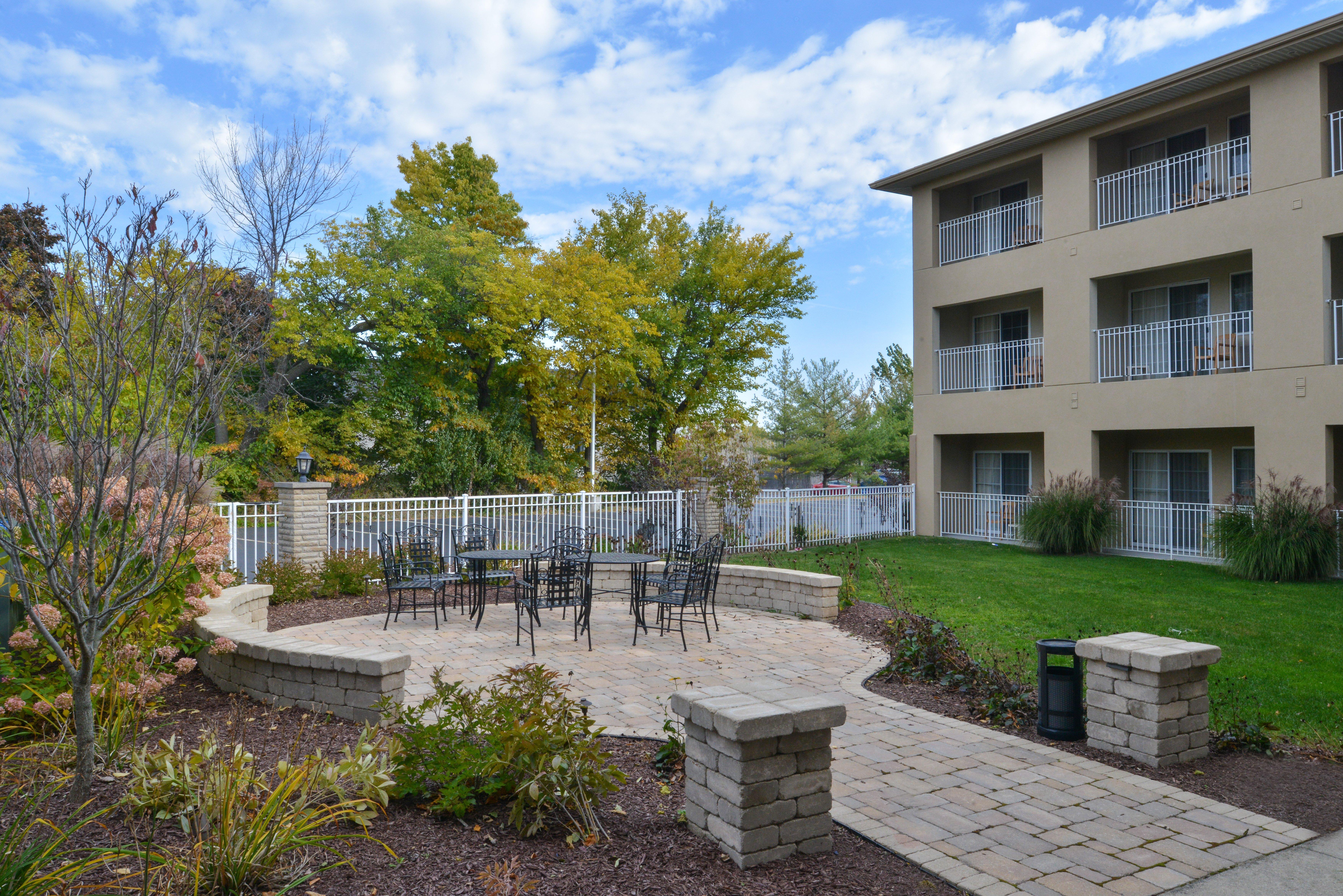 Holiday Inn Express Hotel & Suites-Saint Joseph By Ihg Exterior foto